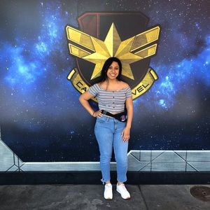 Meet your Posher, Jennifer